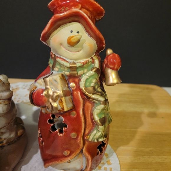 Pair of Non-Traditional Snowmen Candle Holders with Candles - Picture 3 of 8